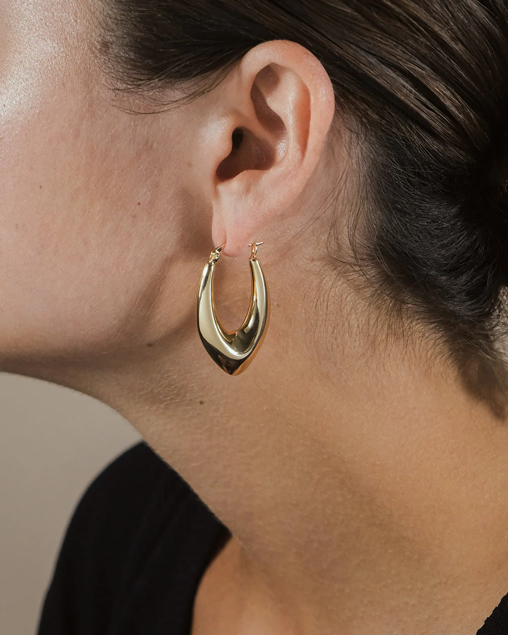 1.5" V Drop Hoop Earrings - Image 2