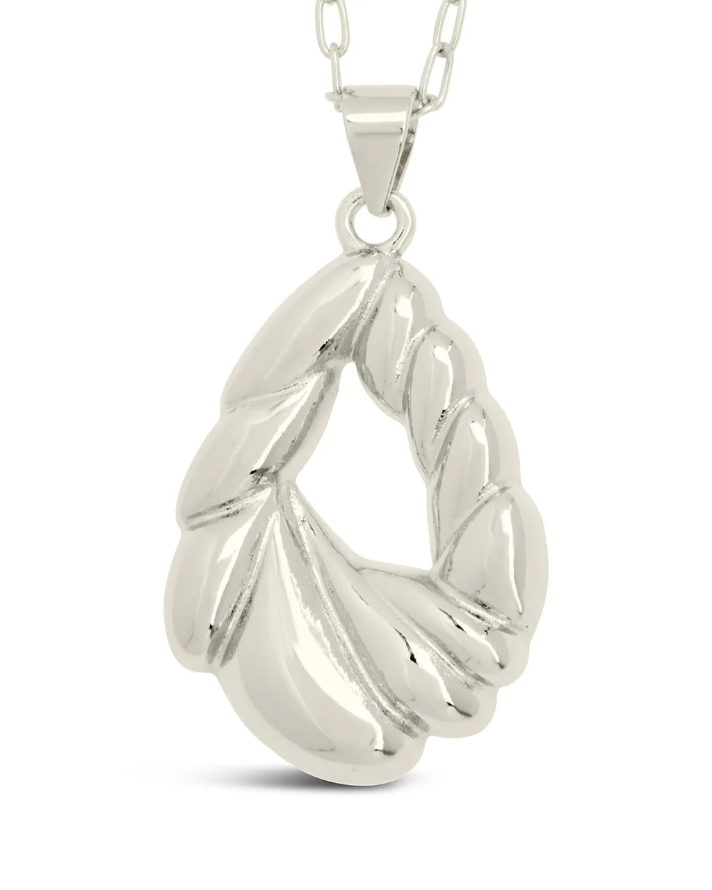 Alouette Textured Pendant Necklace - Image 6