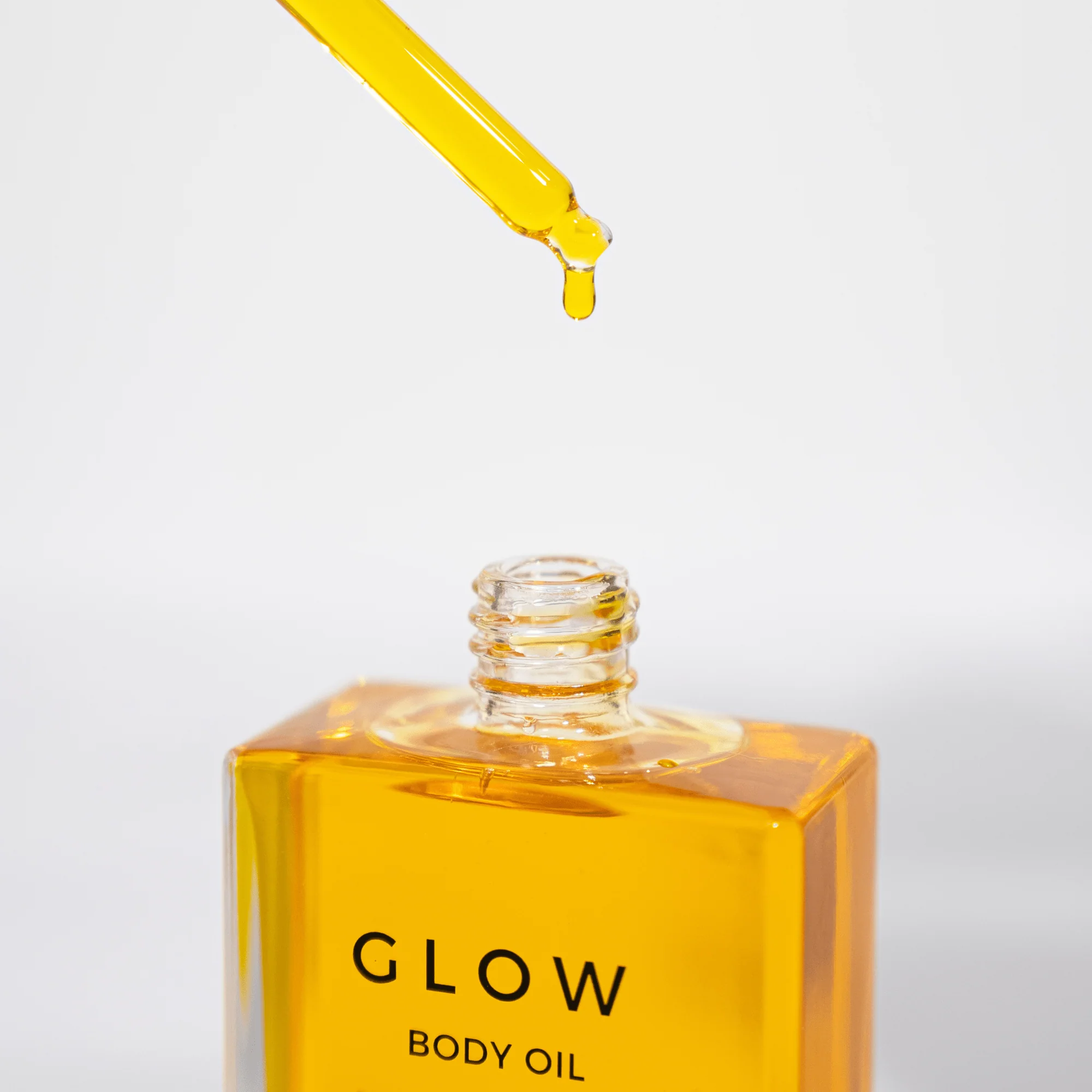 Glow Body Oil - Image 2